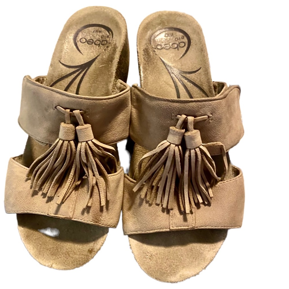 Abeo tassel sandals